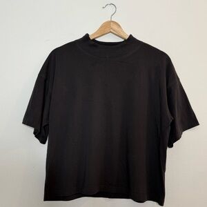 Lululemon Mockneck in dark grey size small